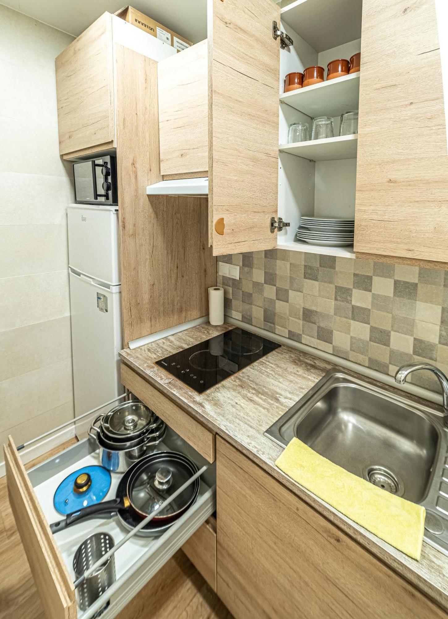 New Flat , Modern , Wifi, 10Min Sol, 5 Reina Sofia Apartment Мадрид Екстериор снимка
